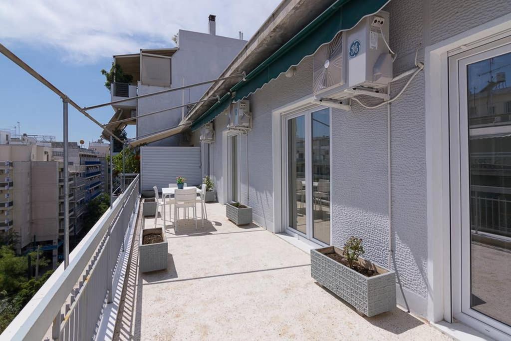 Bright&Sunny top floor 2 bedroom apartment Athene Buitenkant foto